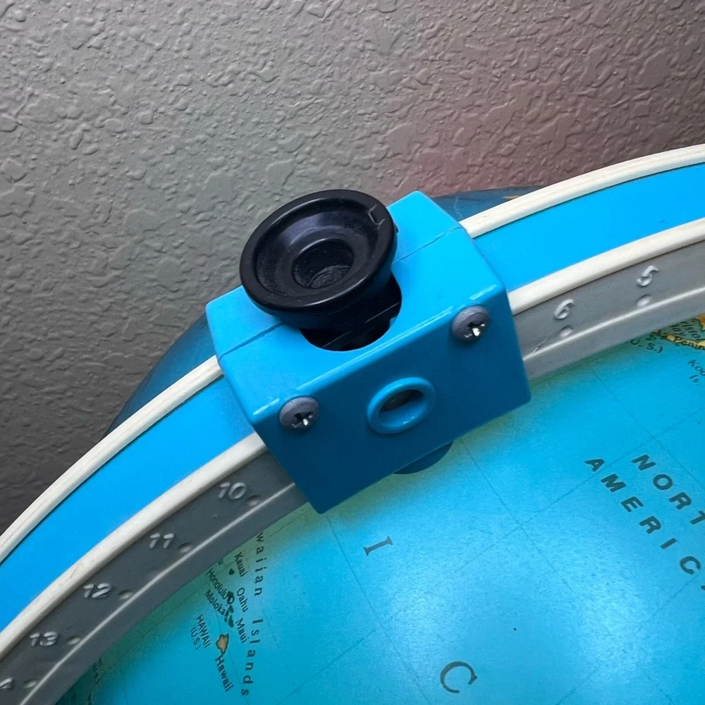 Vintage 1988 Fisher-Price Light-Up Globe with Viewfinder • Illuminated Education